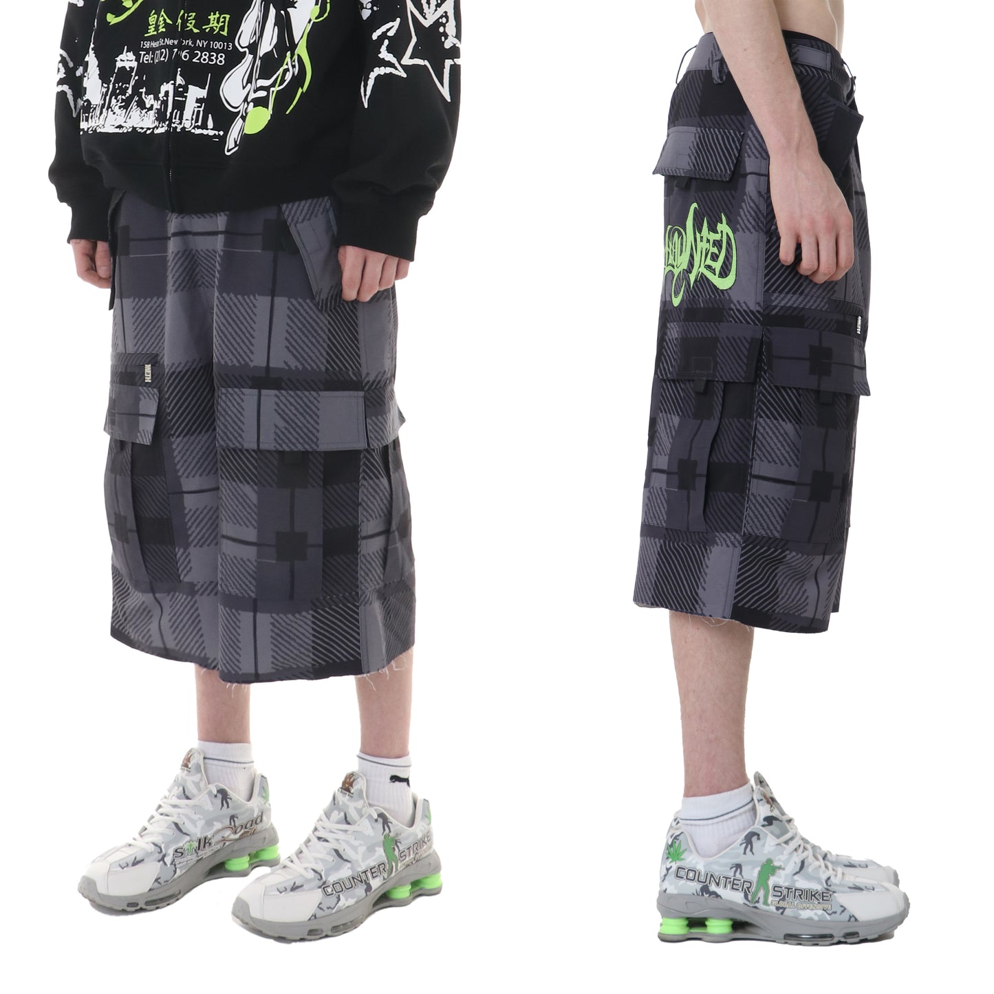 PLAID CARGO SHORTS